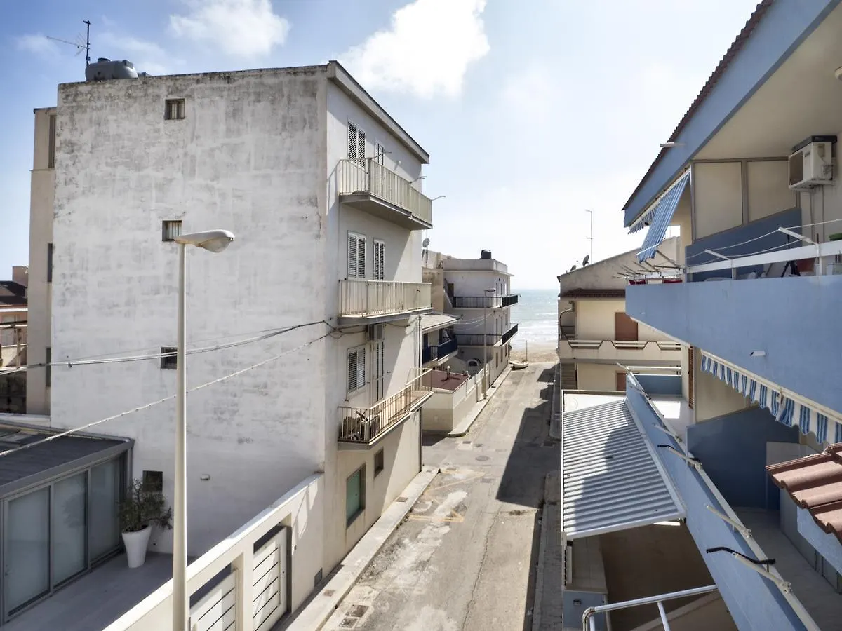 Siciliacasevacanze - Casa Girasole Marina di Ragusa