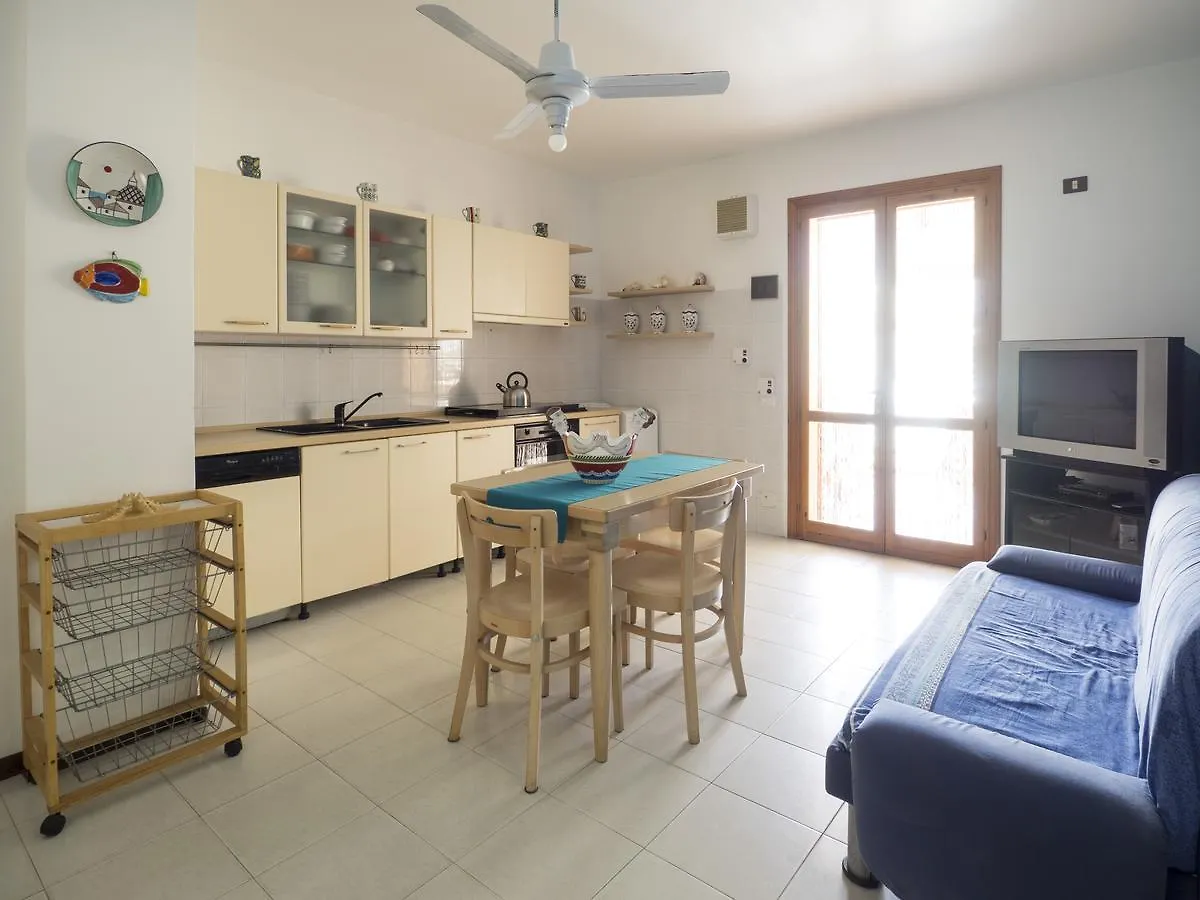 Siciliacasevacanze - Casa Girasole Marina di Ragusa 0*,